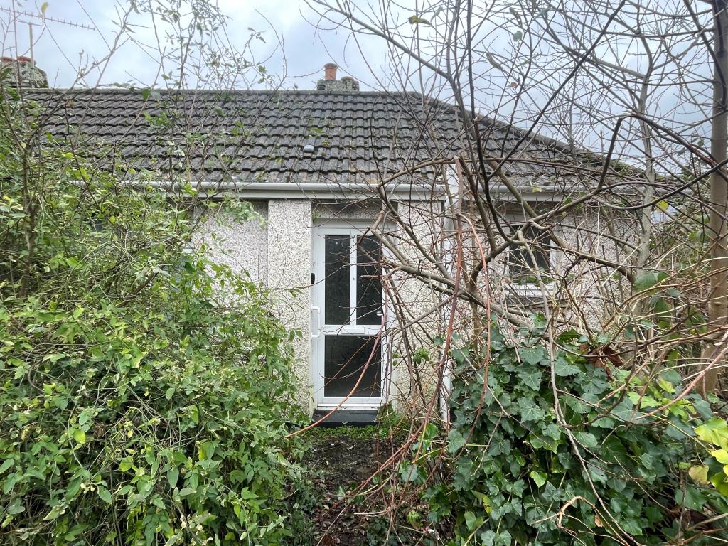 Lot: 159 - SEMI-DETACHED BUNGALOW - Front elevation from alternative angle